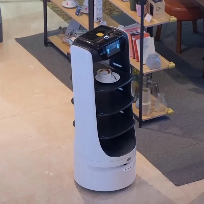 Robot de mese Battlefield: puțin dezordonat